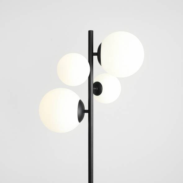 Lampadar GAVEZ
