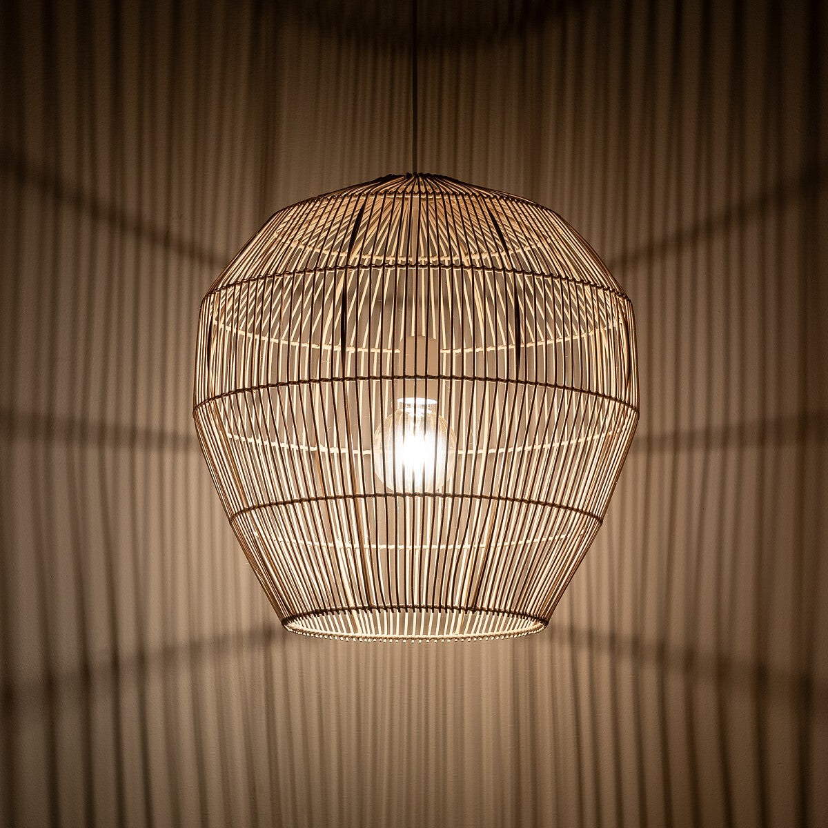 Lampa suspendata AITI M