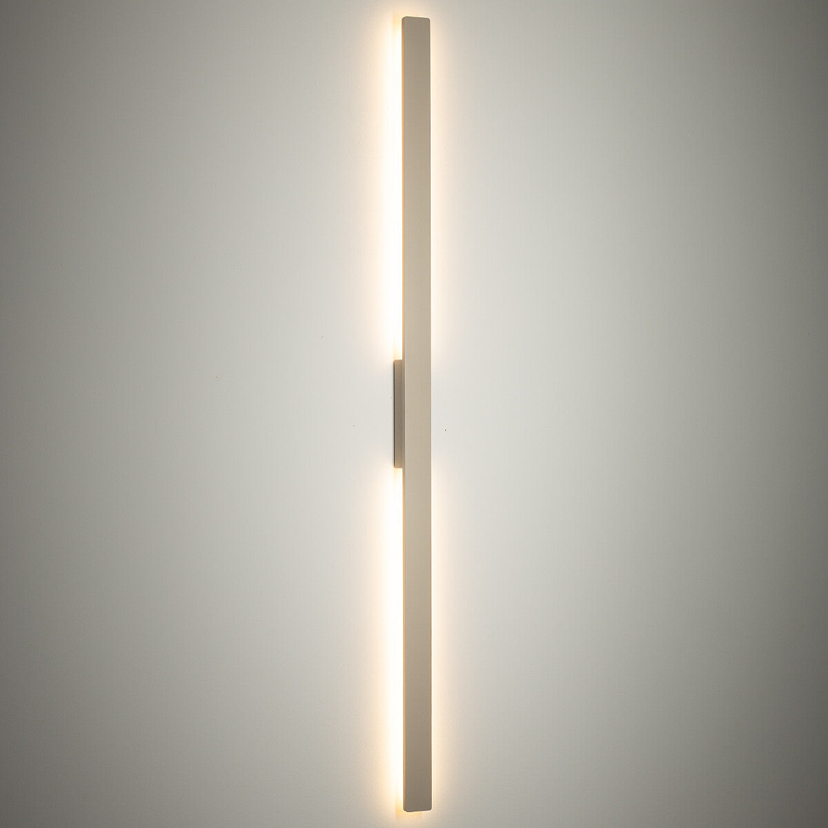 Aplica de perete DENI L