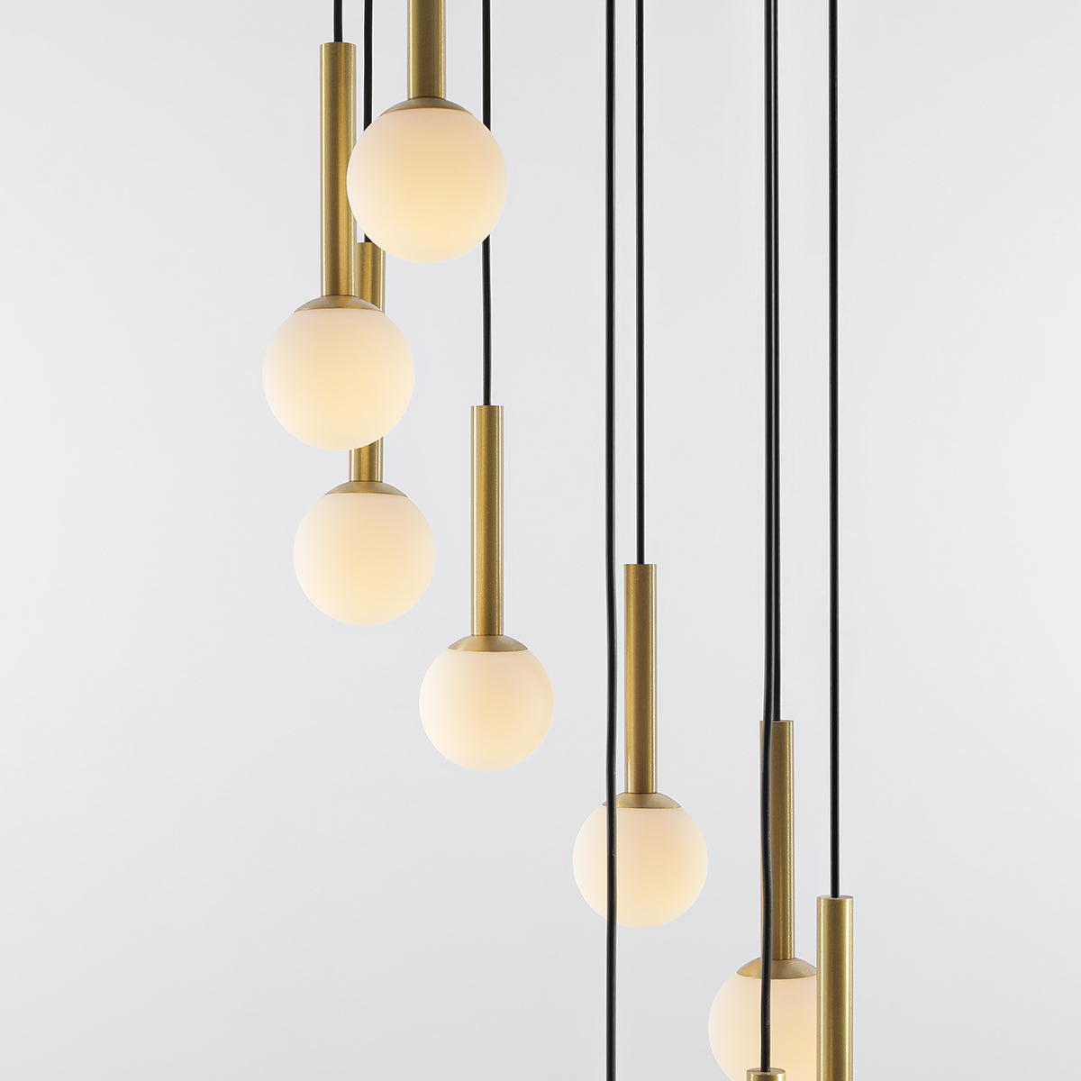 Lampa suspendata GUIRA 9 BLACK