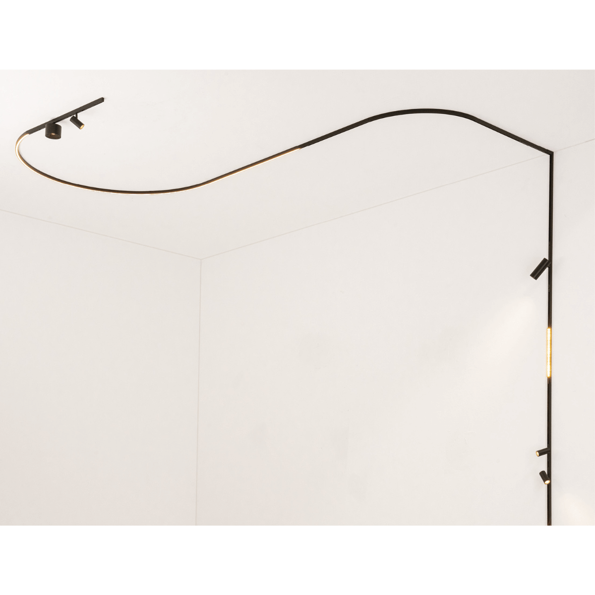 Sina magnetica curba ULTRA SLIM 6MM BLACK