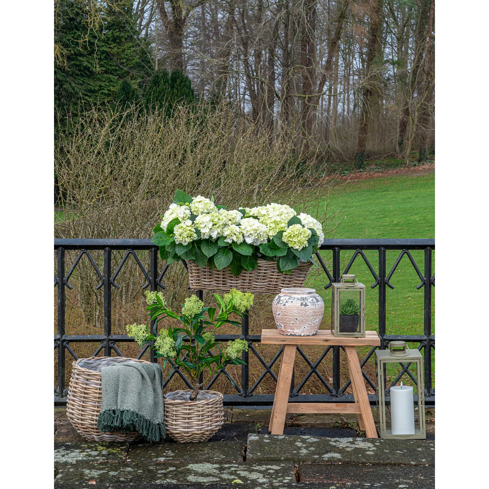 Set 2 cosuri decorative FERVANO