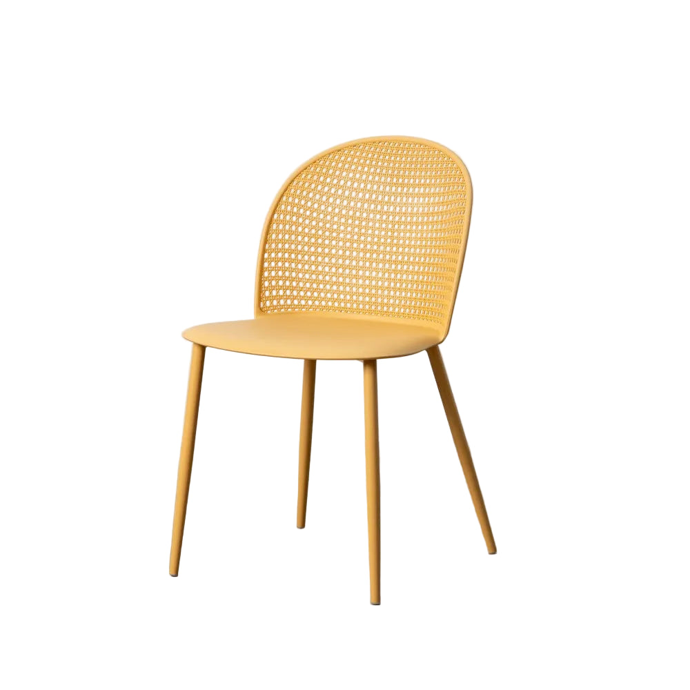 Set scaune 3+1 gratis ZARA