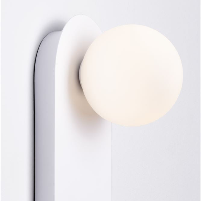 Aplica de perete BLOB