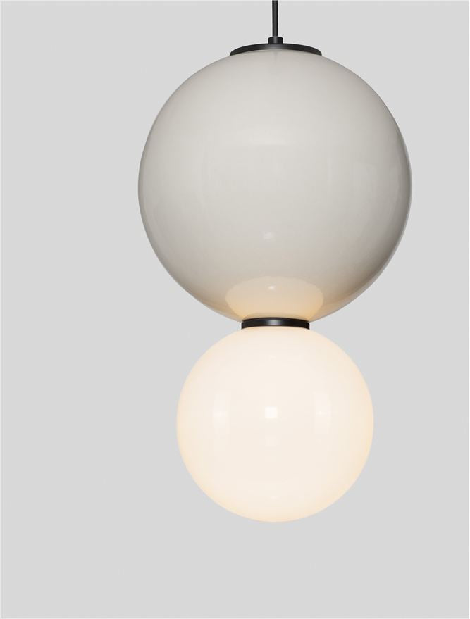 Lampa suspendata NOESIS