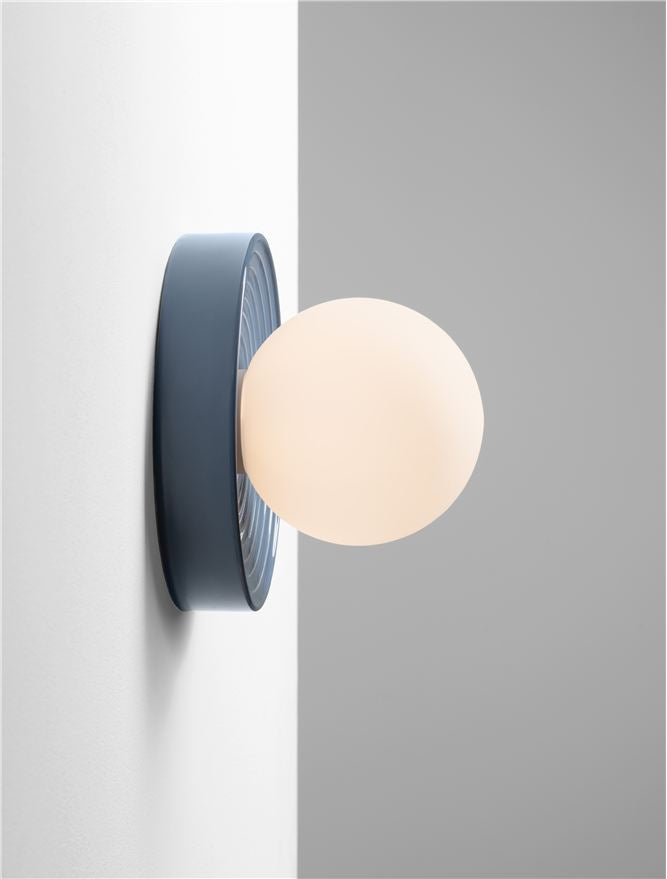 Aplica de perete ORBIQUE