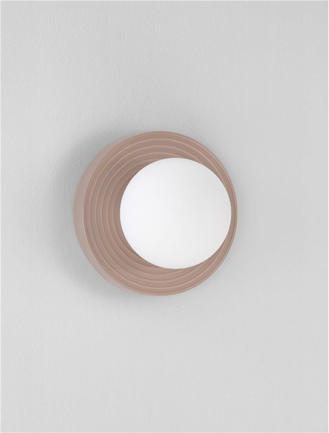 Aplica de perete ORBIQUE