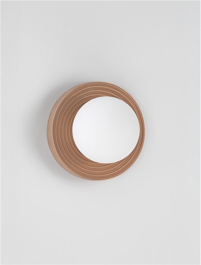 Aplica de perete ORBIQUE