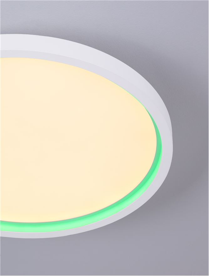 Plafoniera cu telecomanda CHET