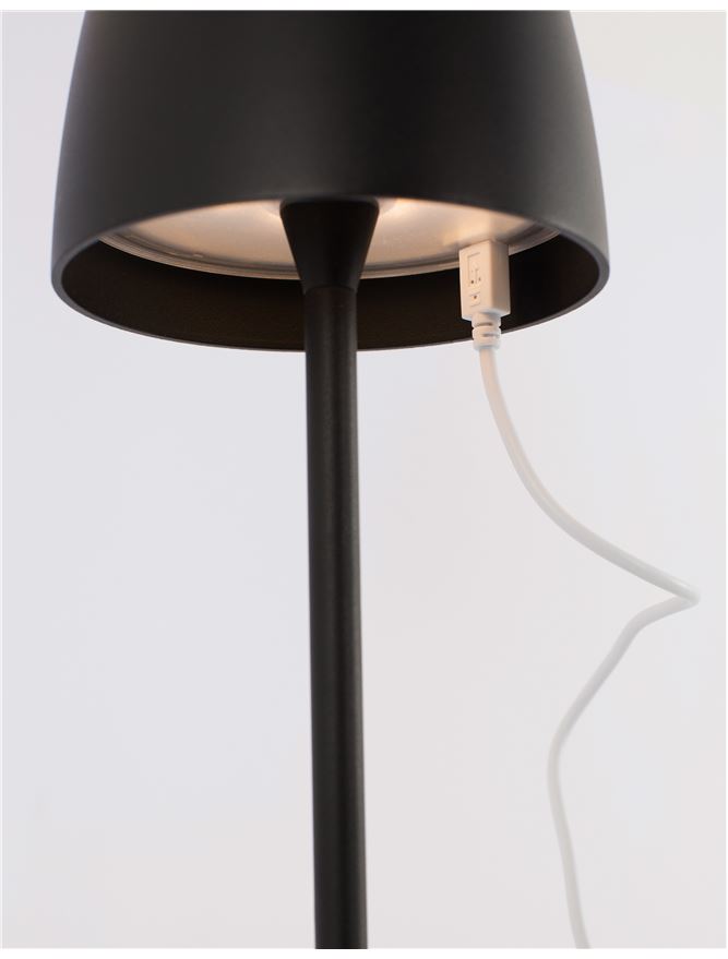 Lampa de masa portabila COLT