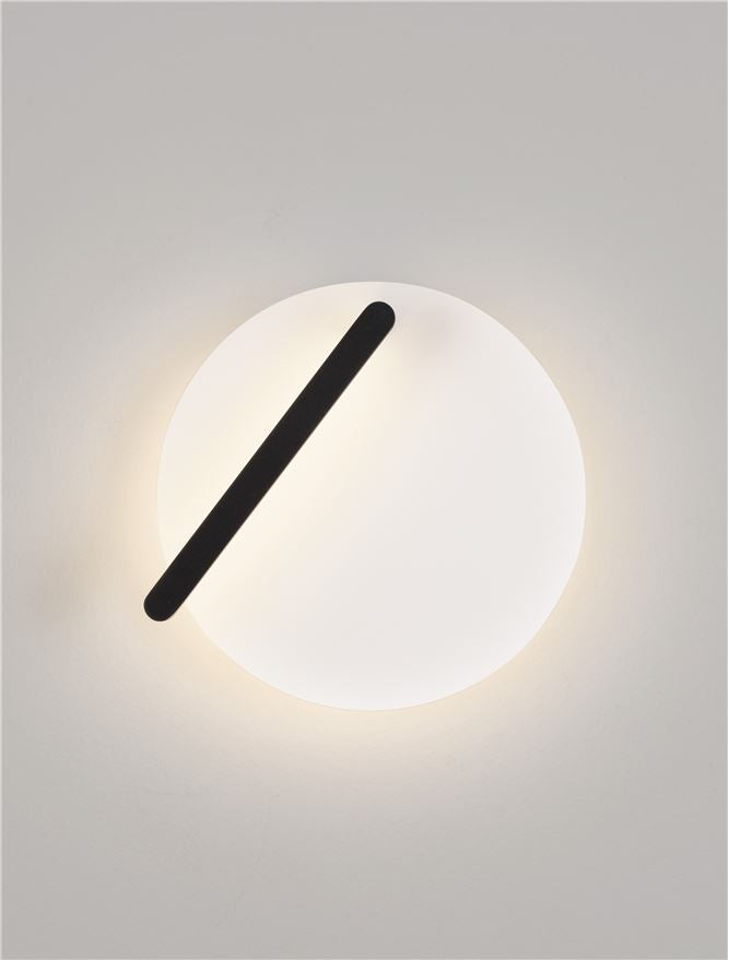 Aplica de perete dimabila NALU