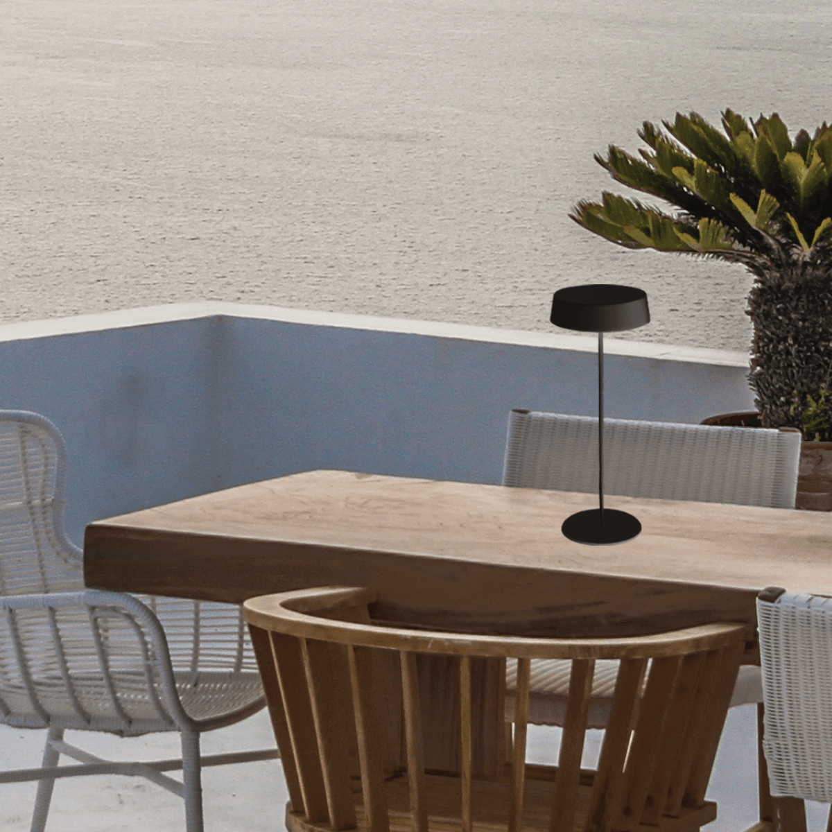 Lampa de masa portabila MAVROM