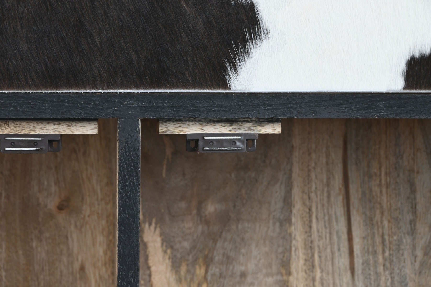 Comoda BOLIVIARO 172 x 45 x 90 CM