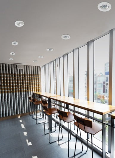 Spot incastrat CROMLIX R