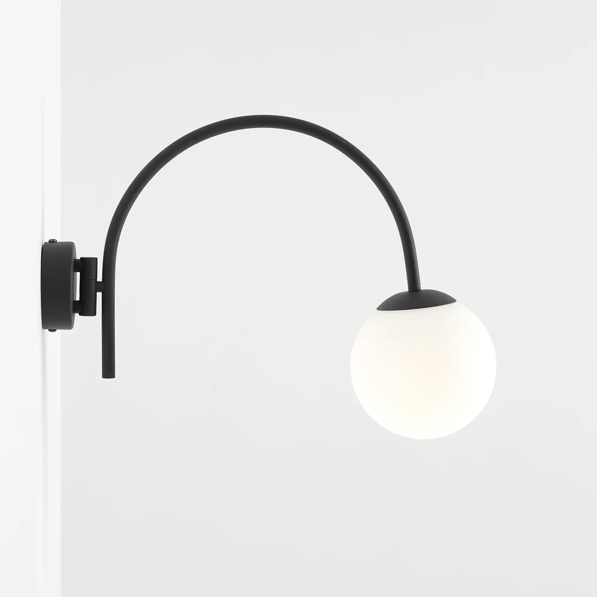 Aplica de perete DOMBAS