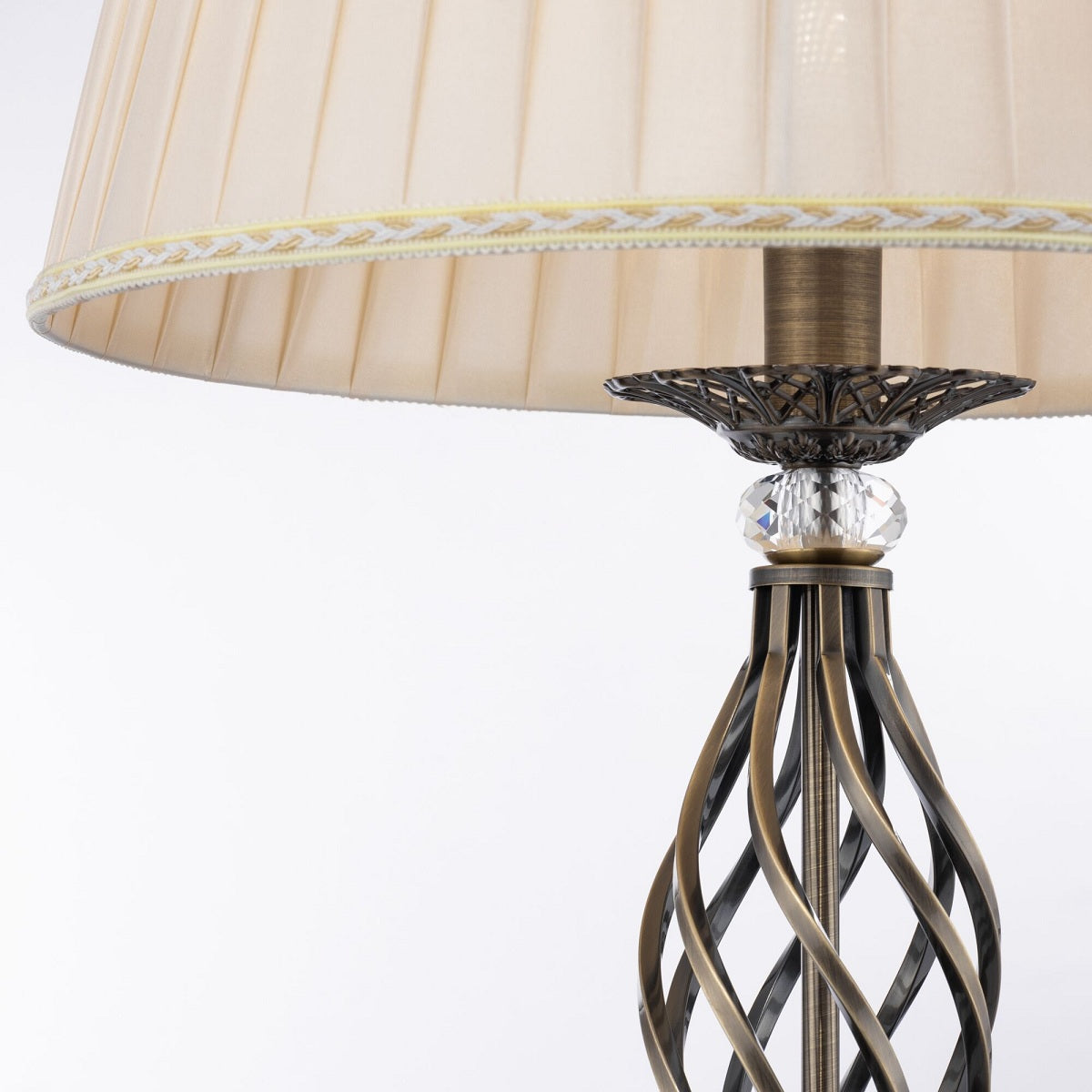 Lampadar GLAMORE