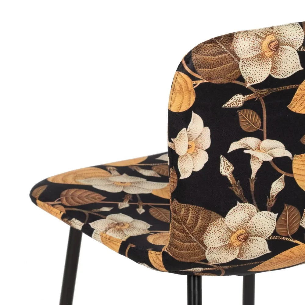 Set scaune 3+1 gratis LOSTAS SIMPLY