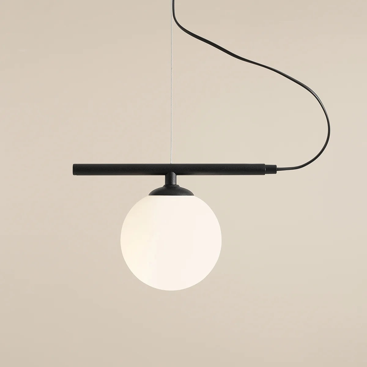 Lampa suspendata LYCAS