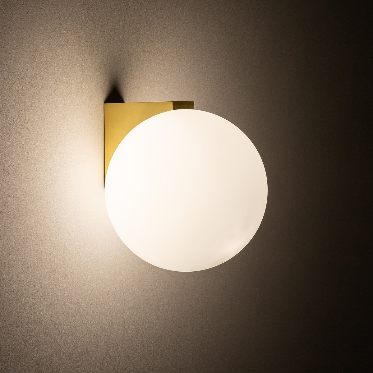 Aplica de perete QUADER