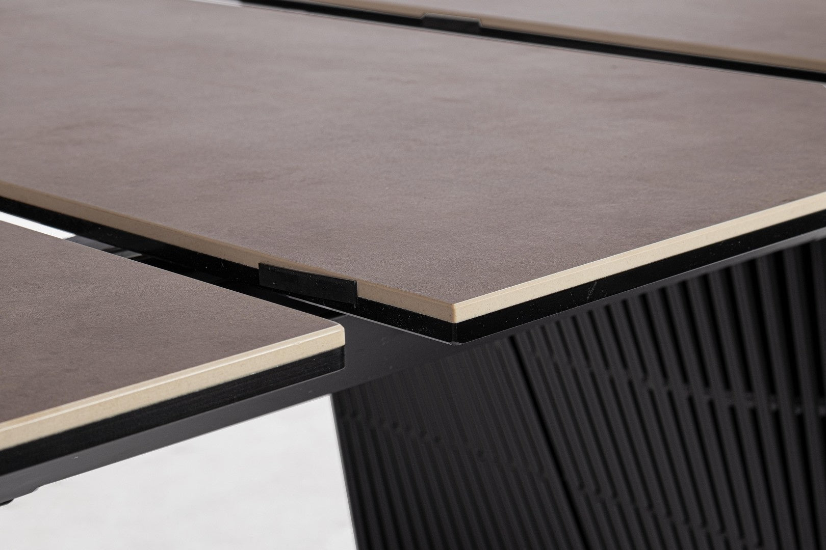 Masa extensibila RAMEL CERAMIC 180(220) x 90 CM