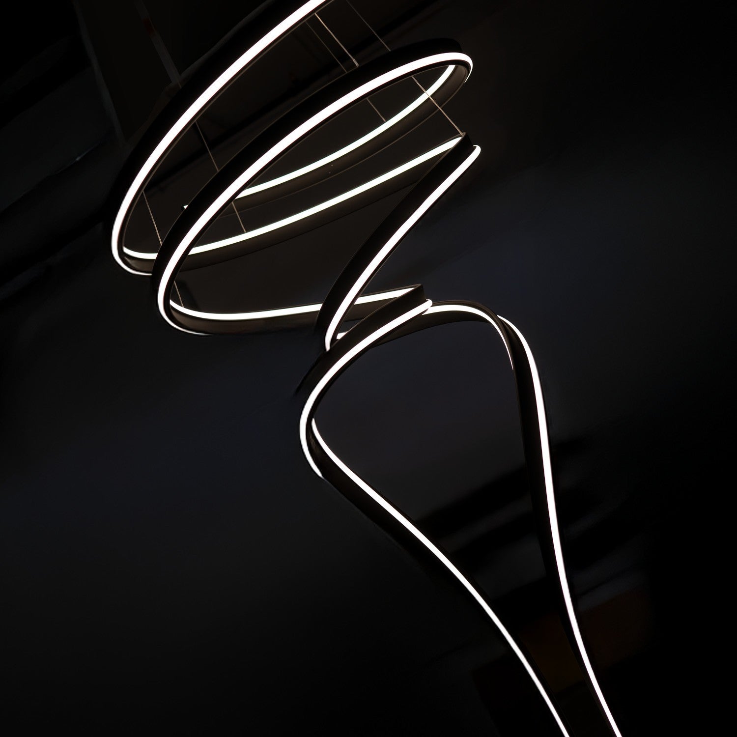 Lampa suspendata RIBASO