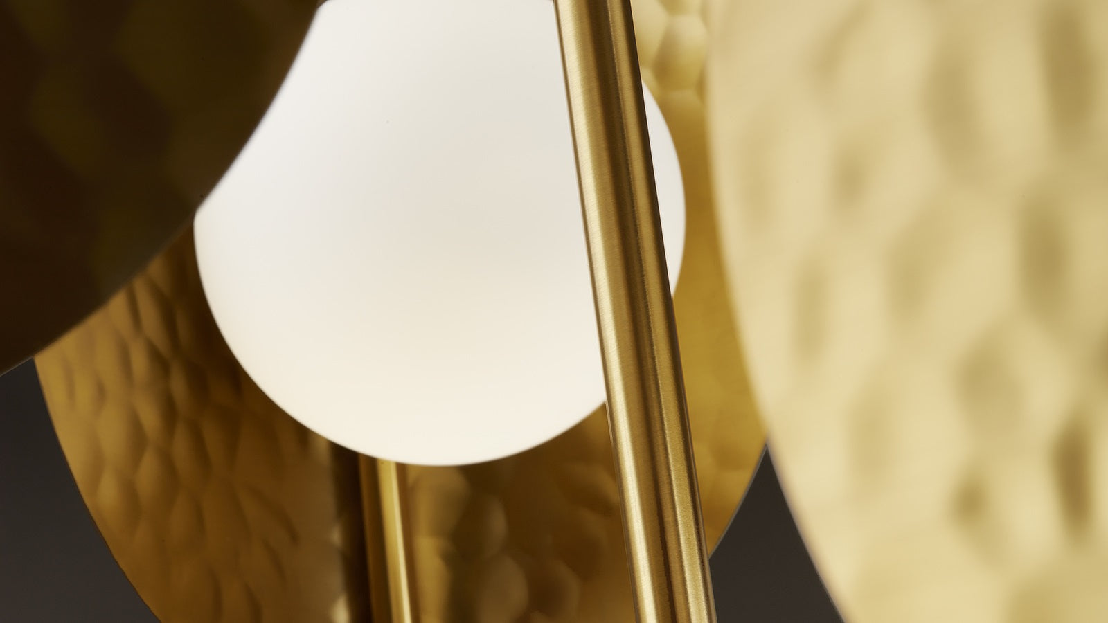 Lampa suspendata SHRIMP BRASS