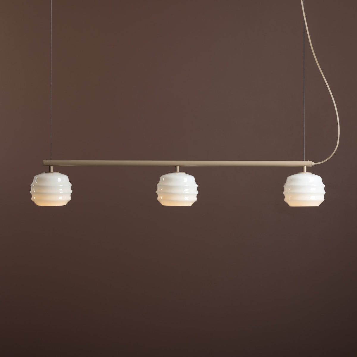 Lampa suspendata MOLN 3