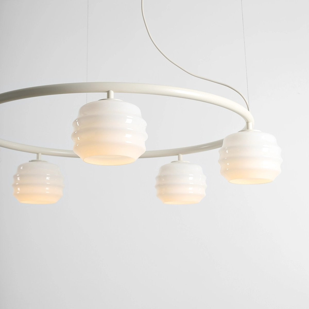 Lampa suspendata MOLN RING 5
