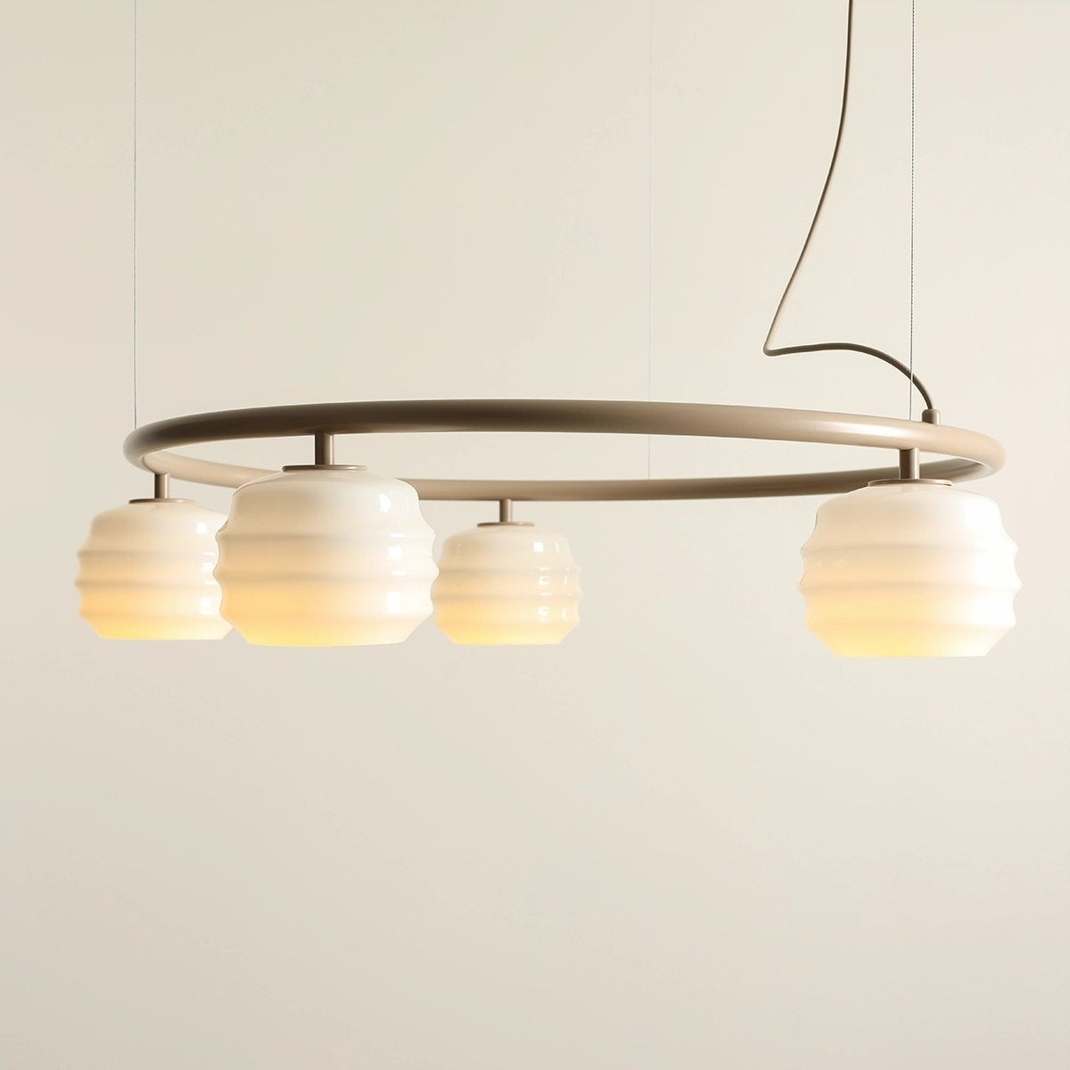 Lampa suspendata MOLN RING 5