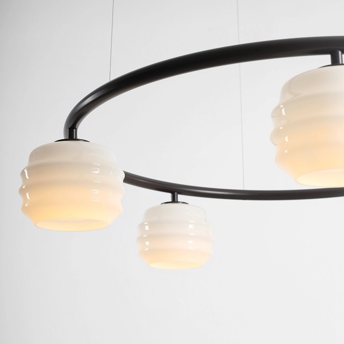 Lampa suspendata MOLN RING 5