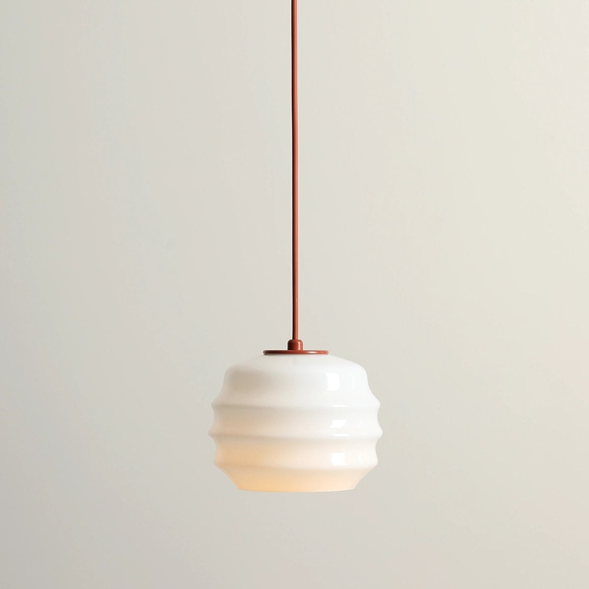 Lampa suspendata MOLN