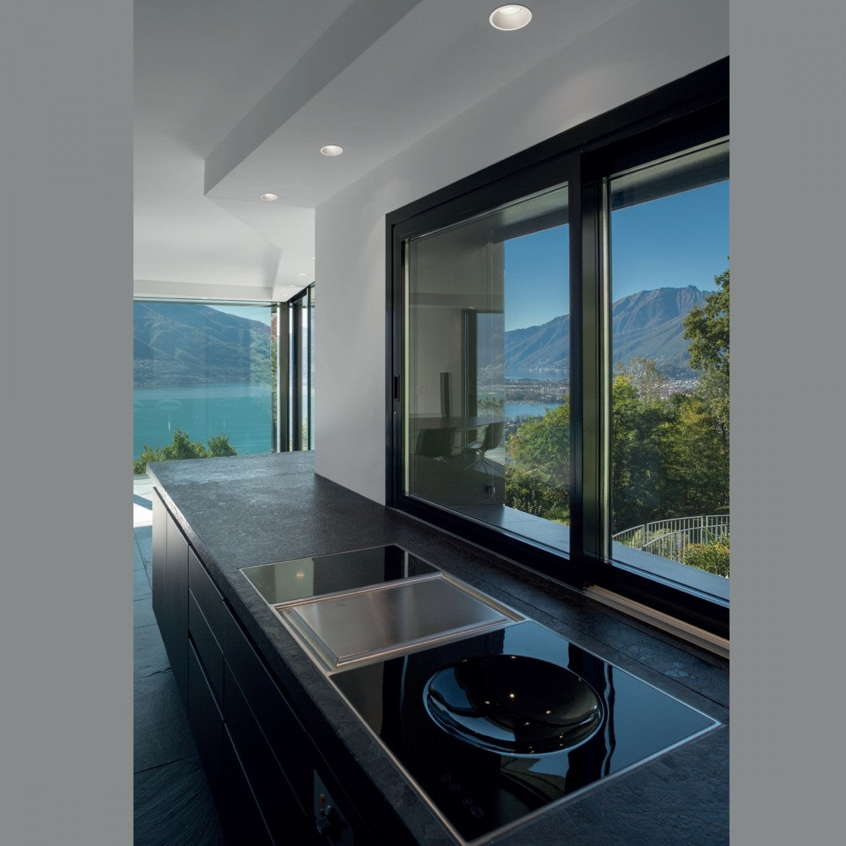 Spot incastrat WAZILO ROUND negru - PROMO STOC