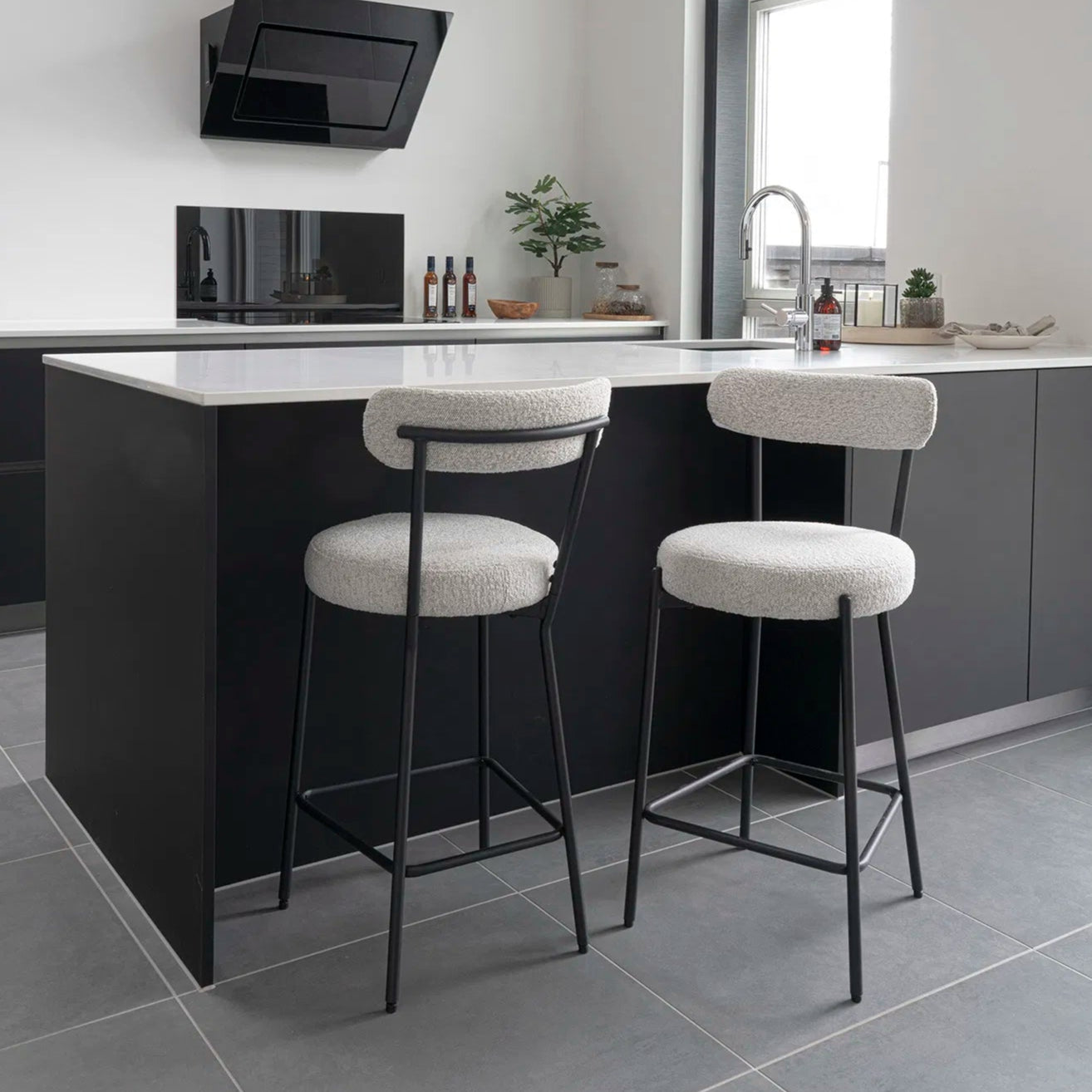 Scaun de bar FINLORA BOUCLE  H65 CM