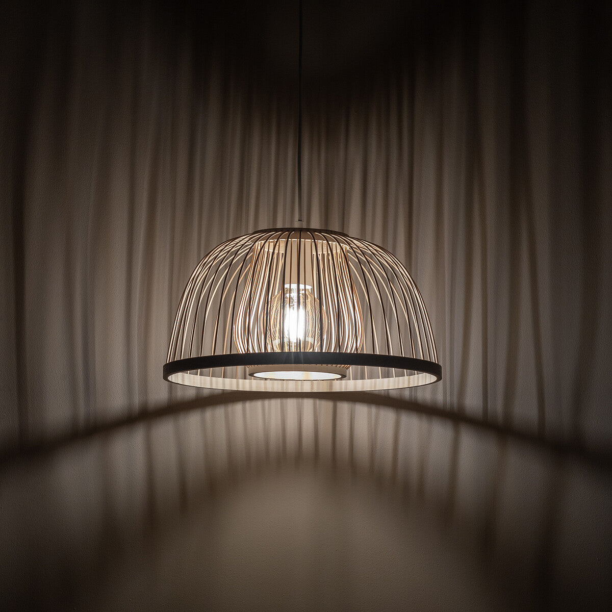 Lampa suspendata CRABE