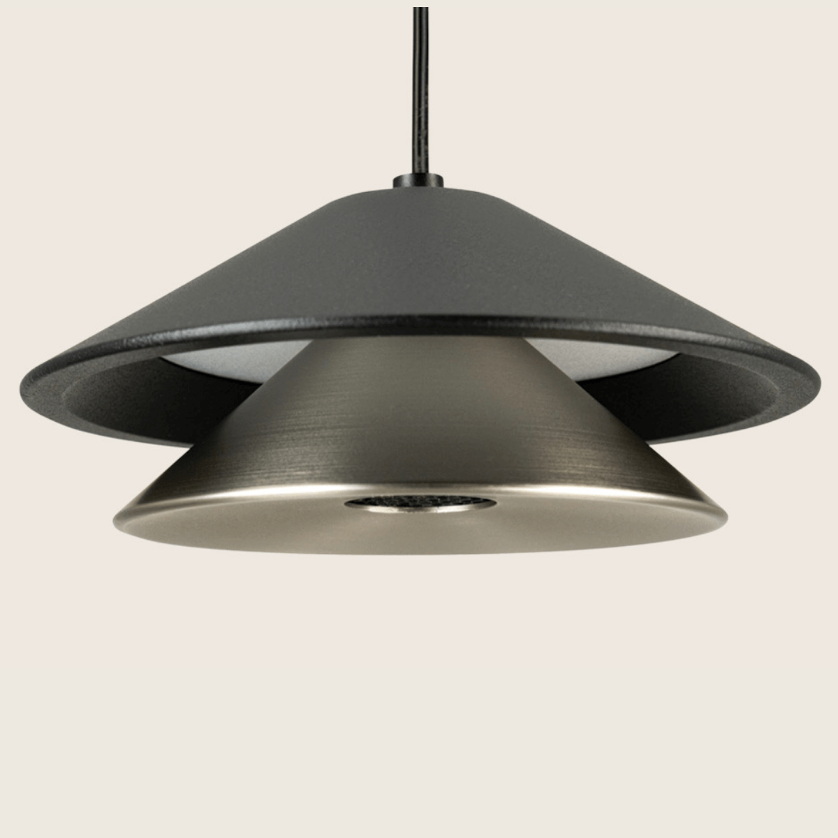 Lampa suspendata NODERIS BLACK