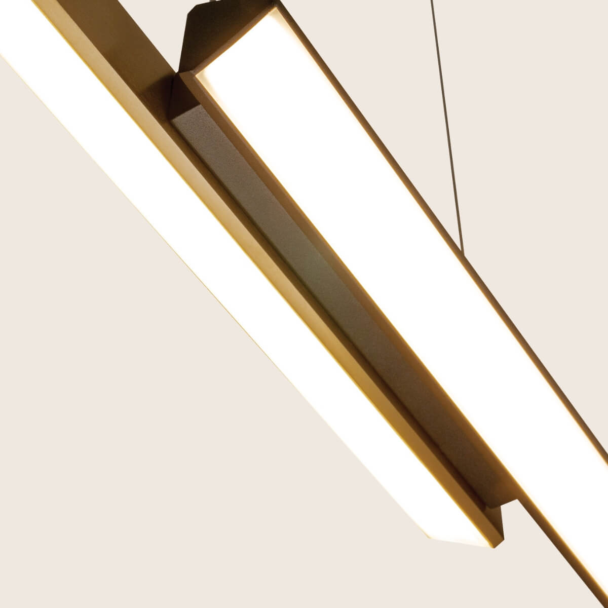 Lampa suspendata LARET BLACK/BRASS