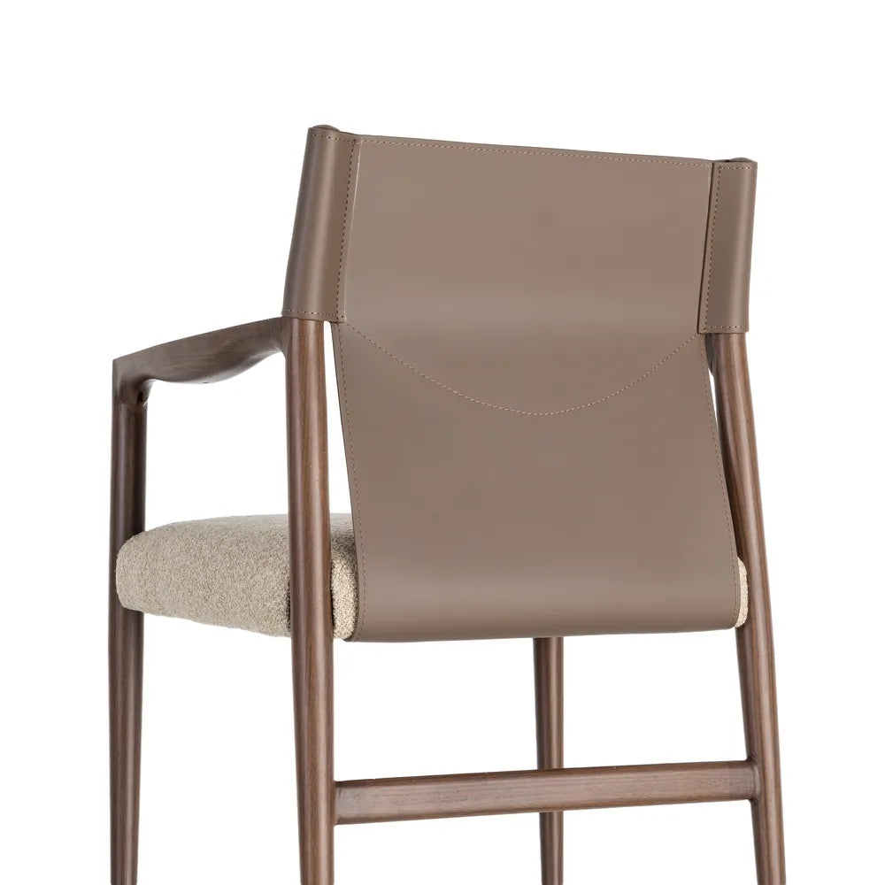 Scaun VENDAR ARMS M/T