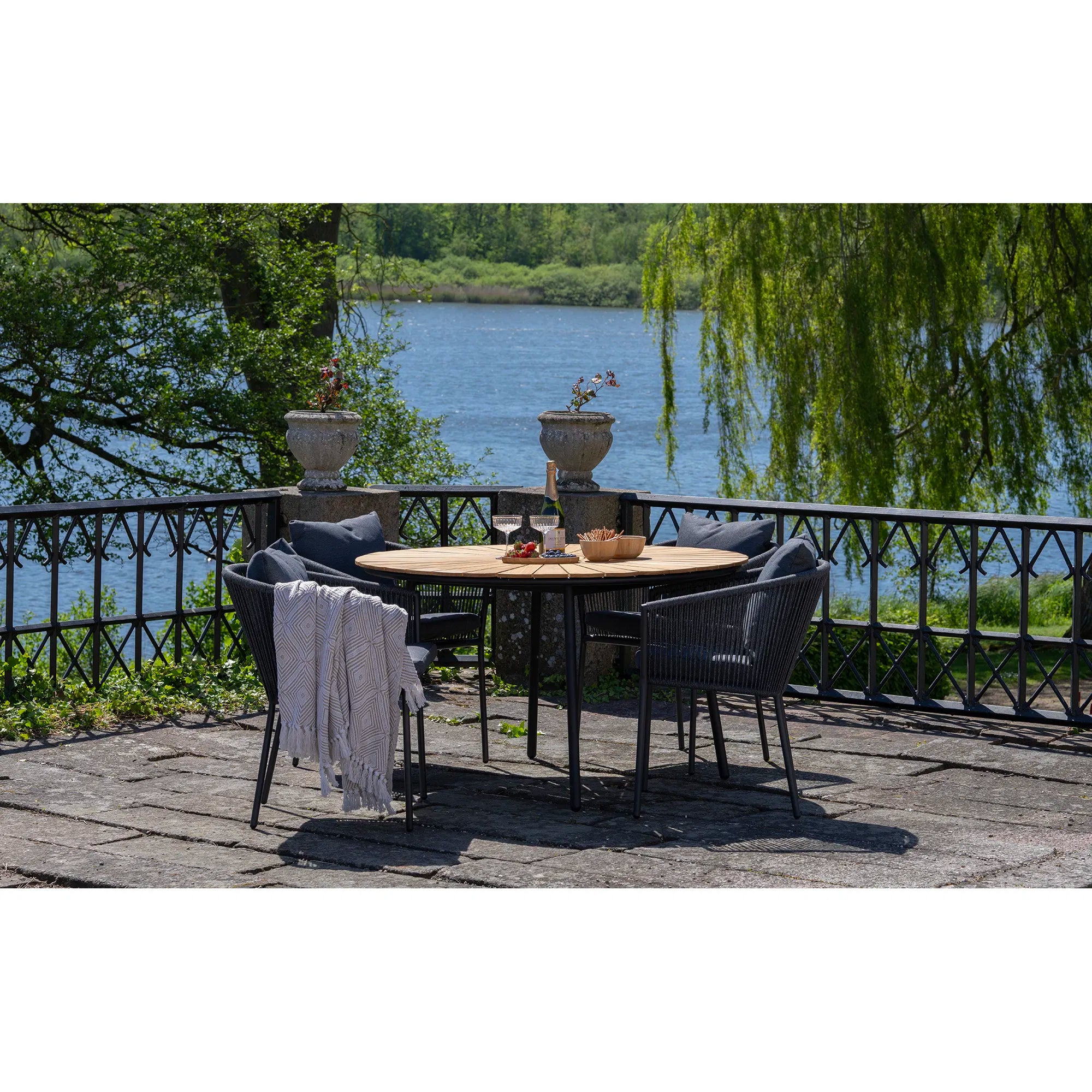 Set masa si scaune CLAVASK GARDEN