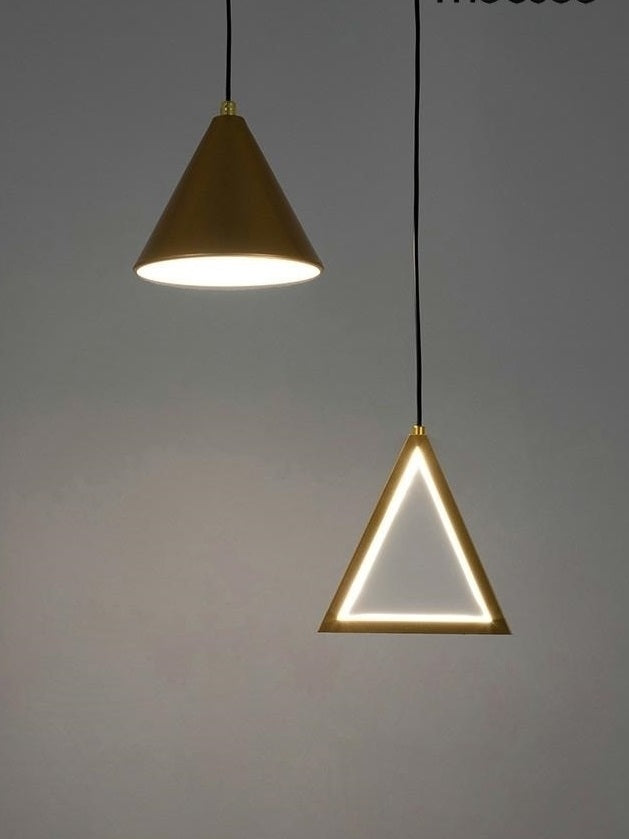 Lampa suspendata SONDOVA