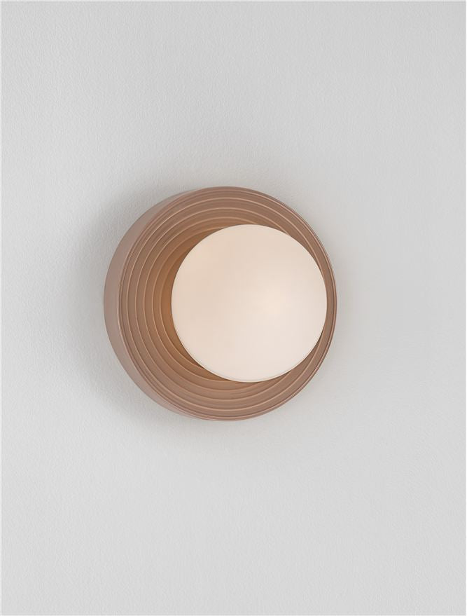 Aplica de perete ORBIQUE