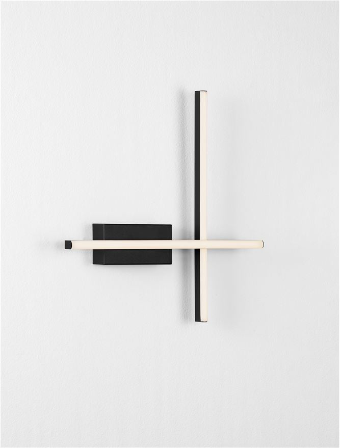 Aplica de perete QUAM