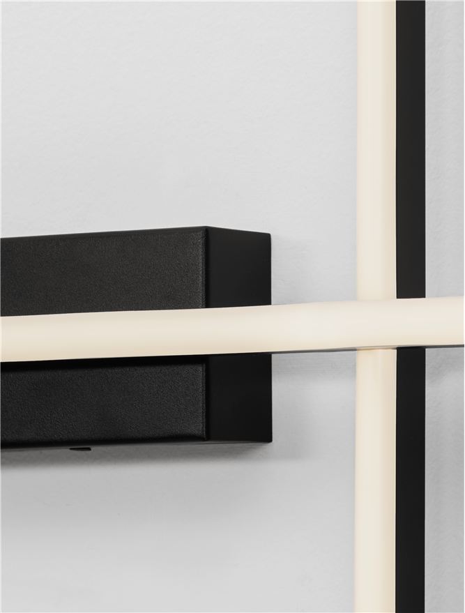 Aplica de perete QUAM