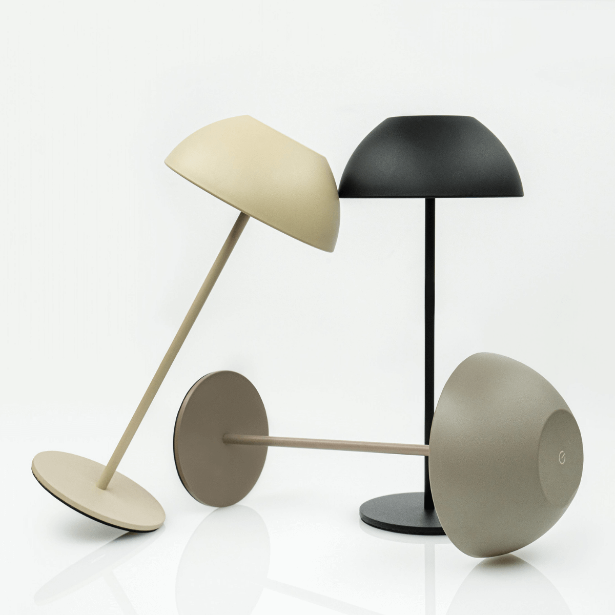 Lampa de masa portabila NESTEL