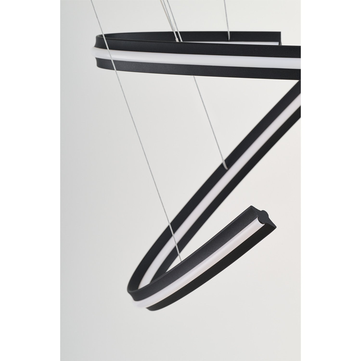 Lampa suspendata ALIS BLACK 80 CM