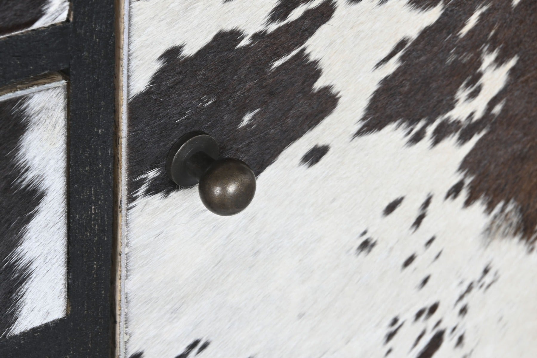 Consola BOLIVIARO 135 x 40 x 94 CM