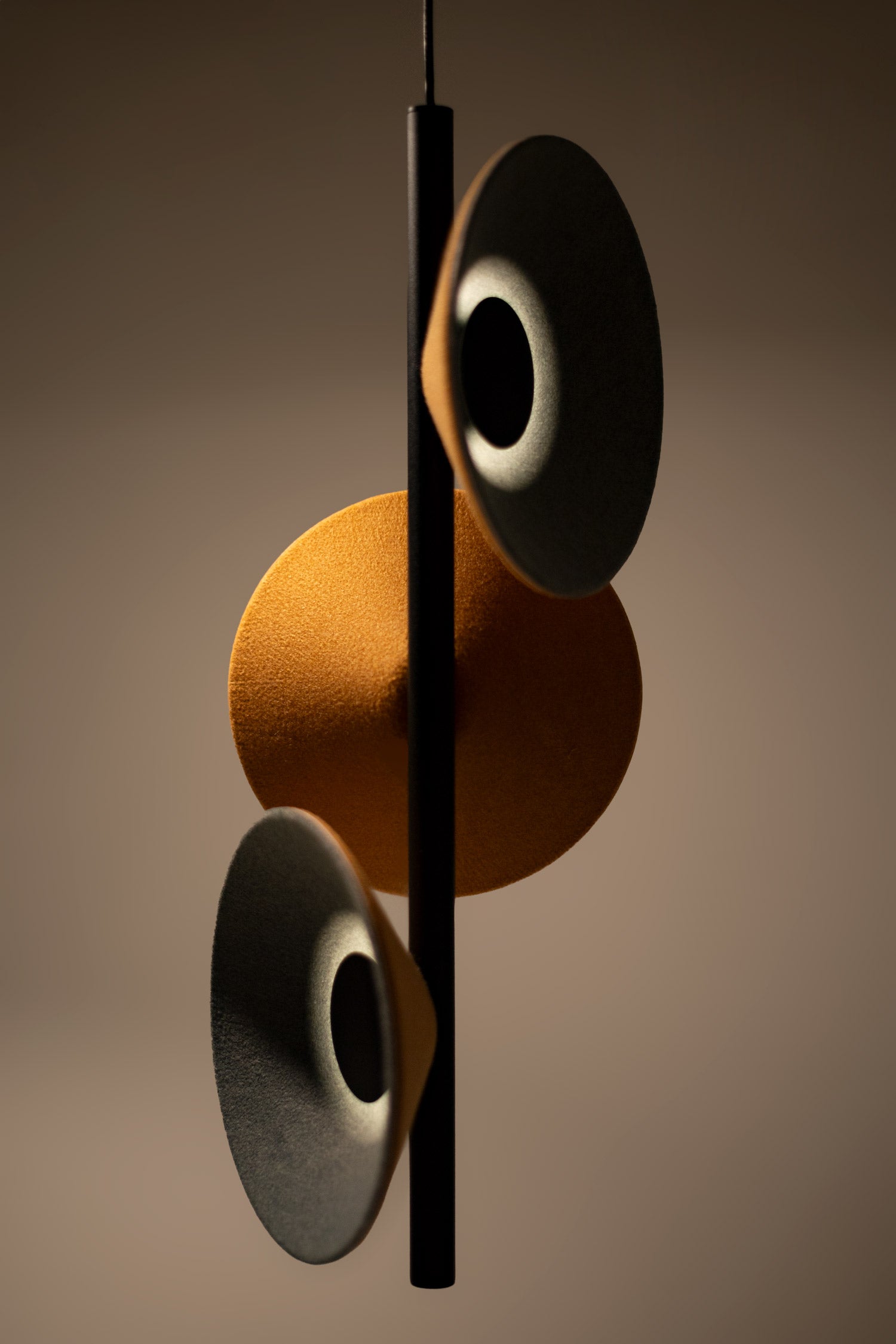 Lampa suspendata TOLAMUS