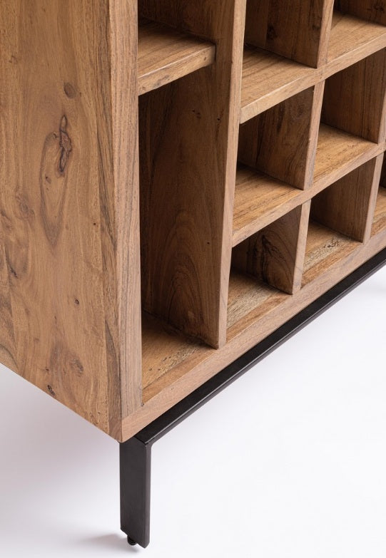 Cabinet de vinuri MANGAL 72 x 40 x 150 CM