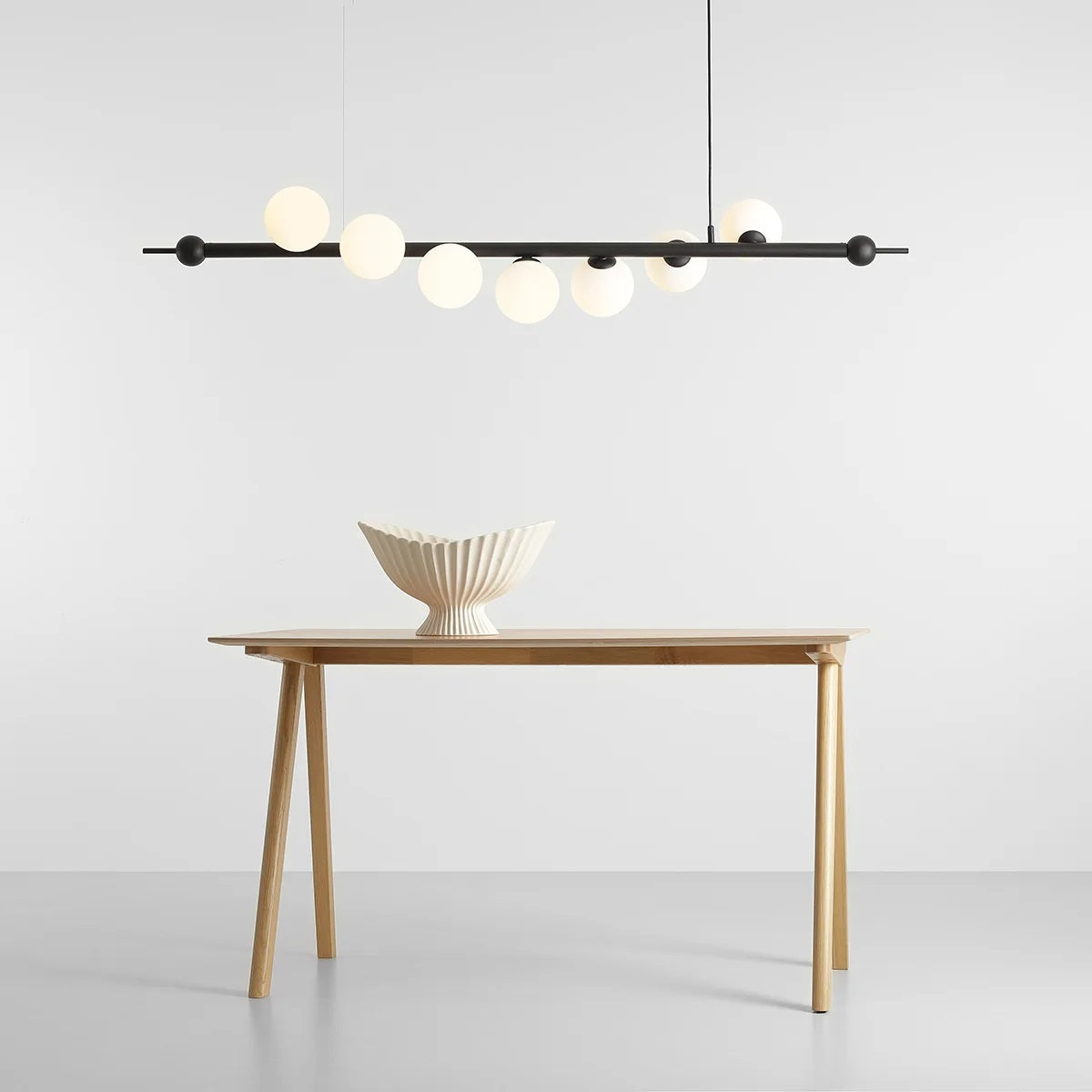 Lampa suspendata MONTERIA LINIAR