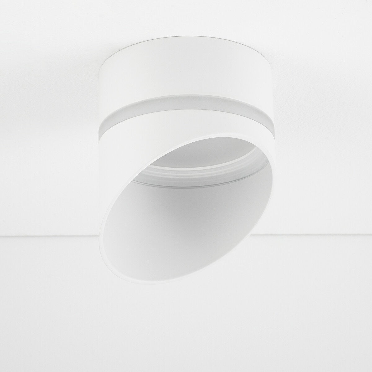 Spot incastrat TAKVRAM