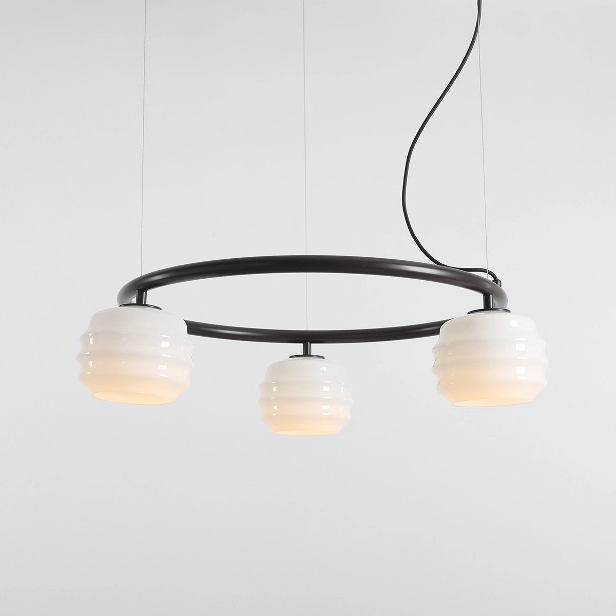 Lampa suspendata MOLN RING 3